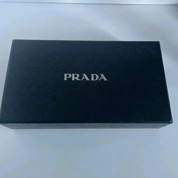 PRADA Saffiano Leather Long Wallet With Gold Hardware Blue Box included - Picture 2 of 16